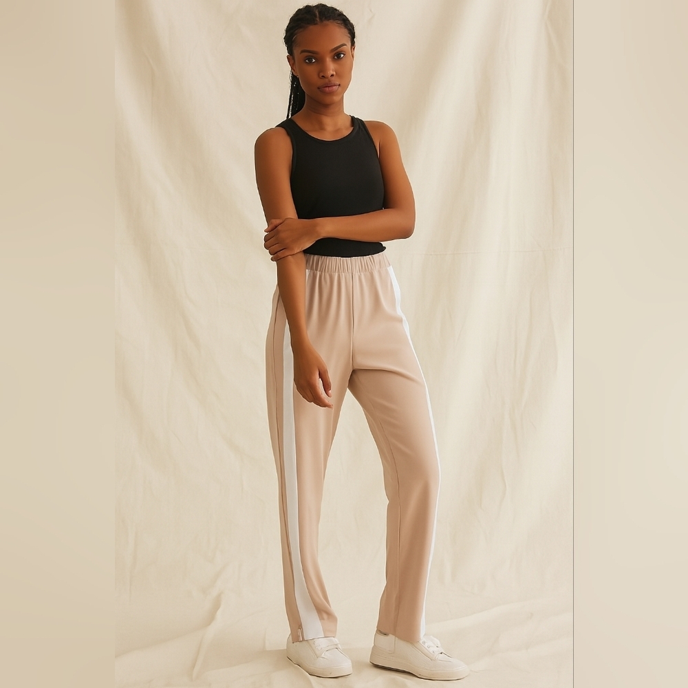 2/$30 HM Relaxed Butterly Pink Blush White Track Active Pants (#389)‎